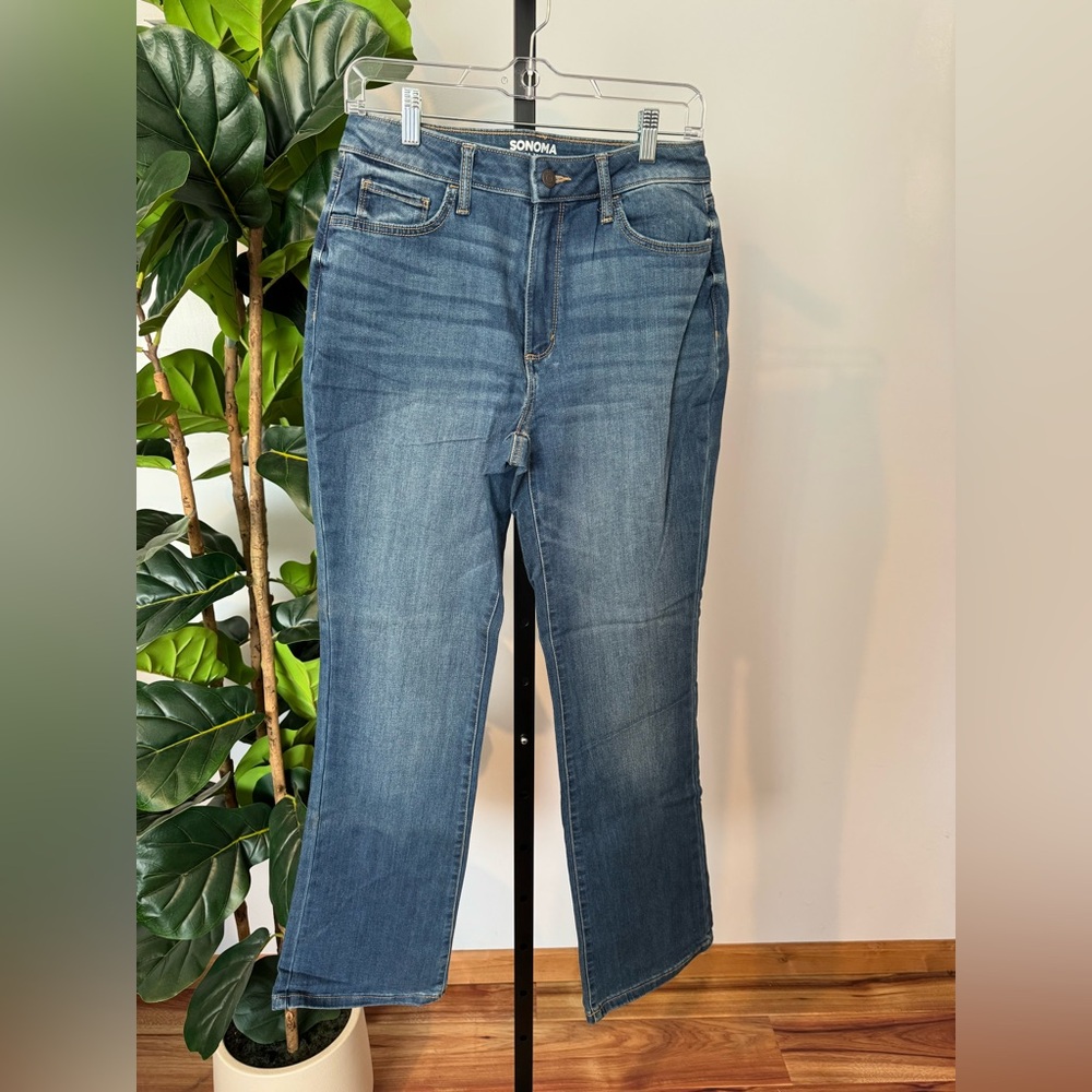 Sonoma Women's Classic Blue Straight Leg Jeans